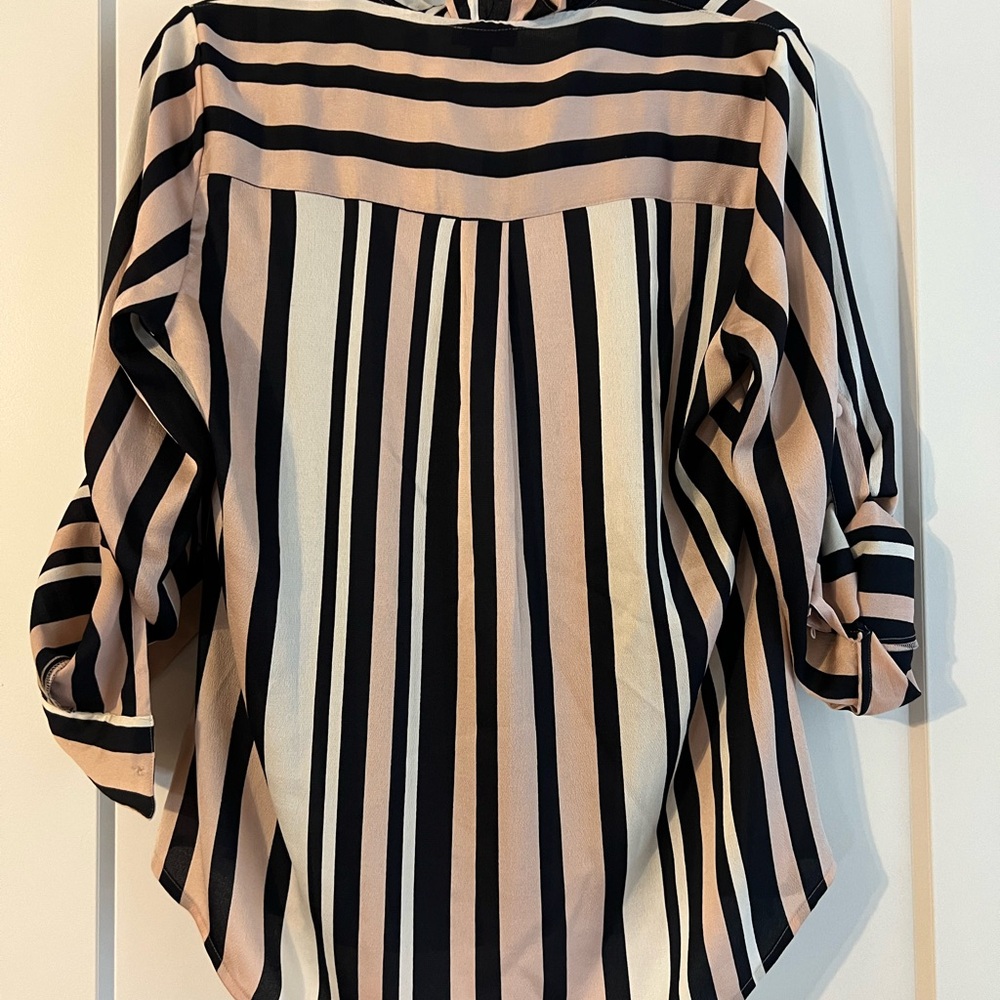 NWT Express Striped Ruffle Blouse - Picture 2 of 5